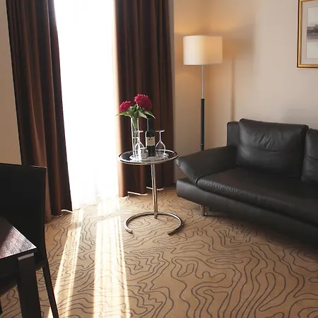 Schlosshotel Kassel 4* Kassel