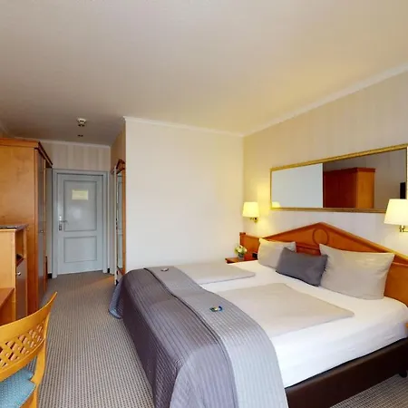 シュロスホテル 4*