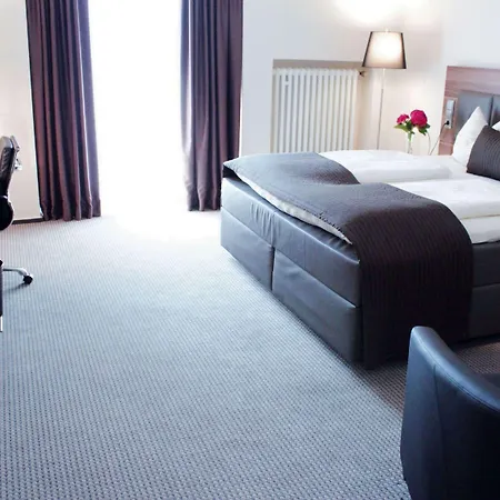 Hotell Schlosshotel Kassel 4*