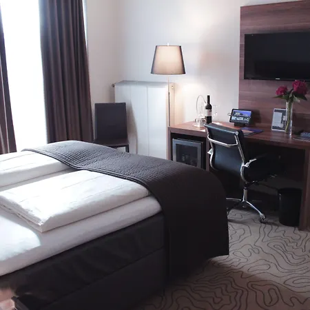 Schlosshotel Kassel 4* Kassel