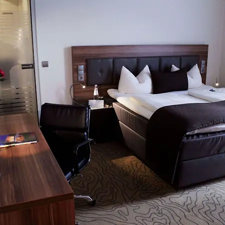 Schlosshotel Kassel Hotell 4*