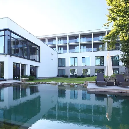 施罗斯卡塞尔酒店 酒店