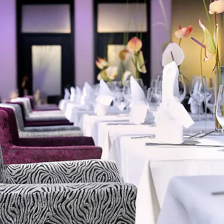 Hotell Schlosshotel Kassel 4*