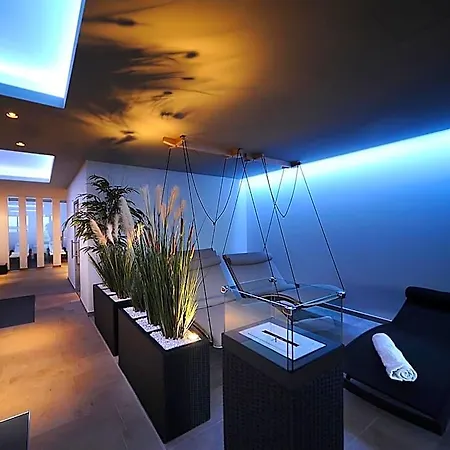 Schlosshotel Kassel 4*