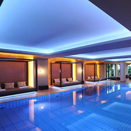 Schlosshotel Kassel Hotell 4*