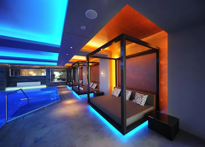 Hotel Schlosshotel Kassel 4*