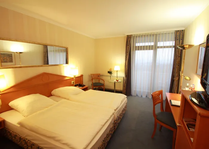 Hotel Schlosshotel Kassel 4*