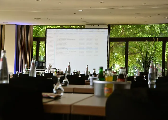 Schlosshotel Kassel 4* Kassel