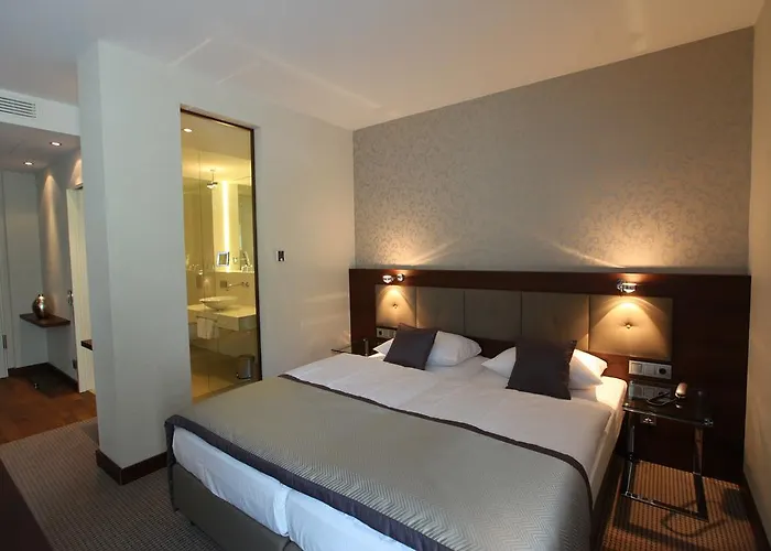 Hotel Schlosshotel Kassel Kassel