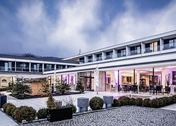 Schlosshotel Kassel 4* Kassel